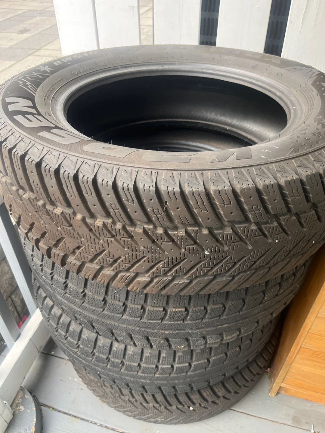 Nexen RW5 G Snow Tires - 225/65R17 - photo 4