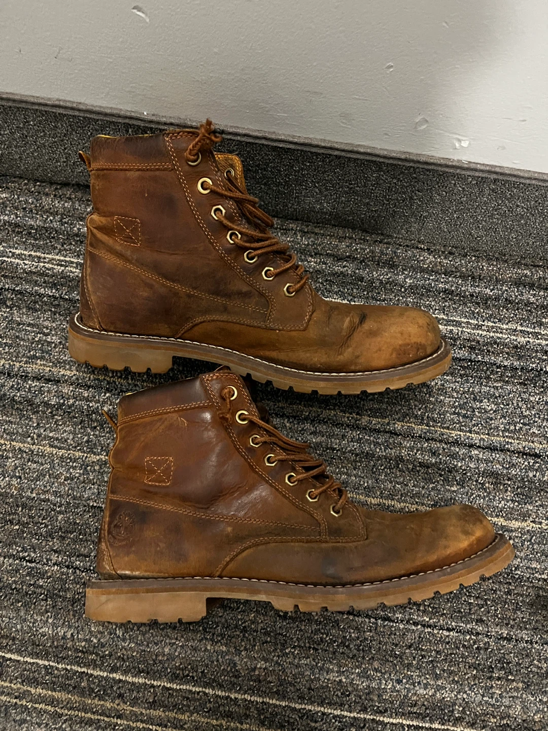 ⚽️Timberland Brown Leather Boots( us size 10)