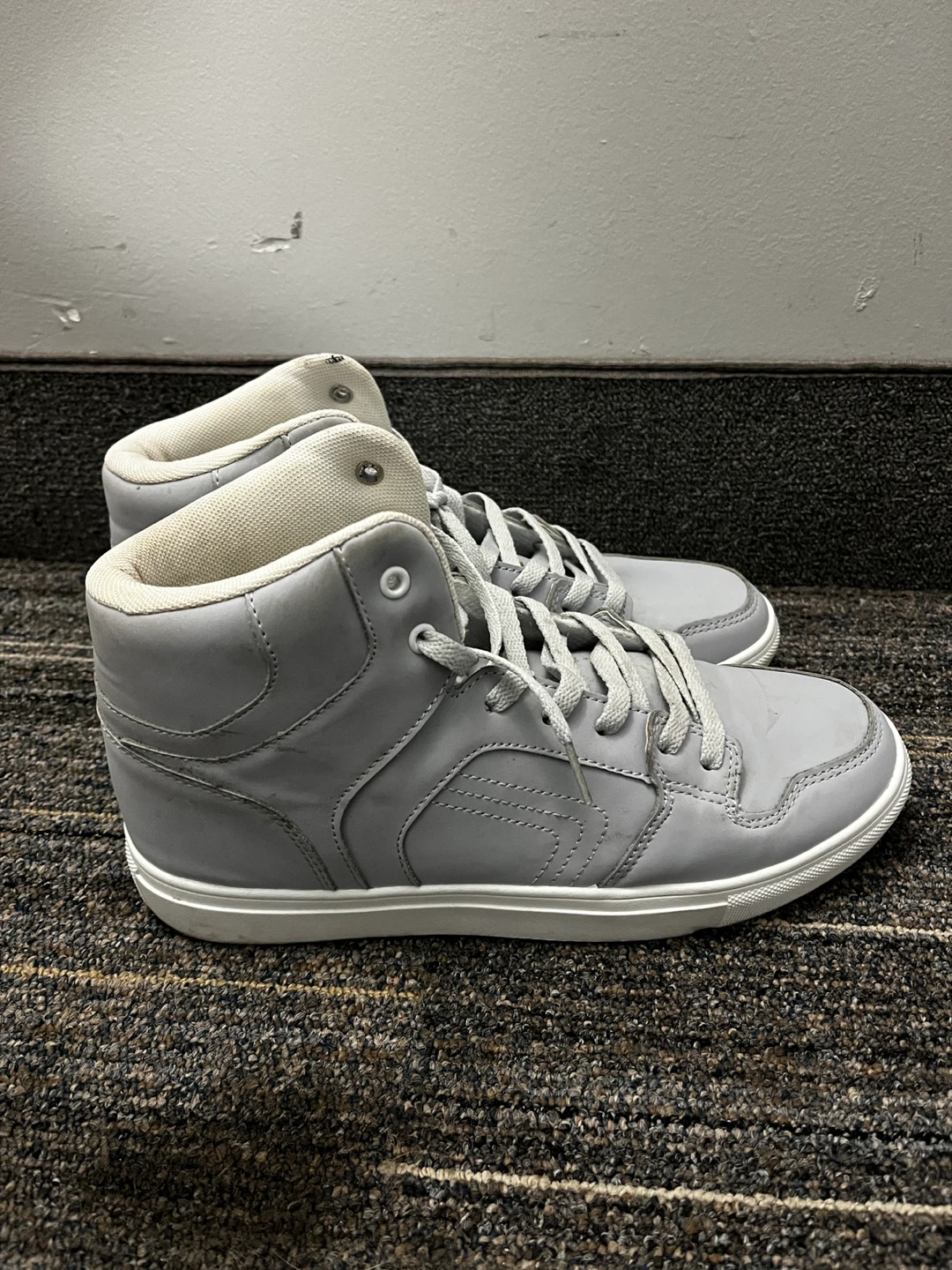Women’s Grey High-Top Sneakers (size 9) - photo 3