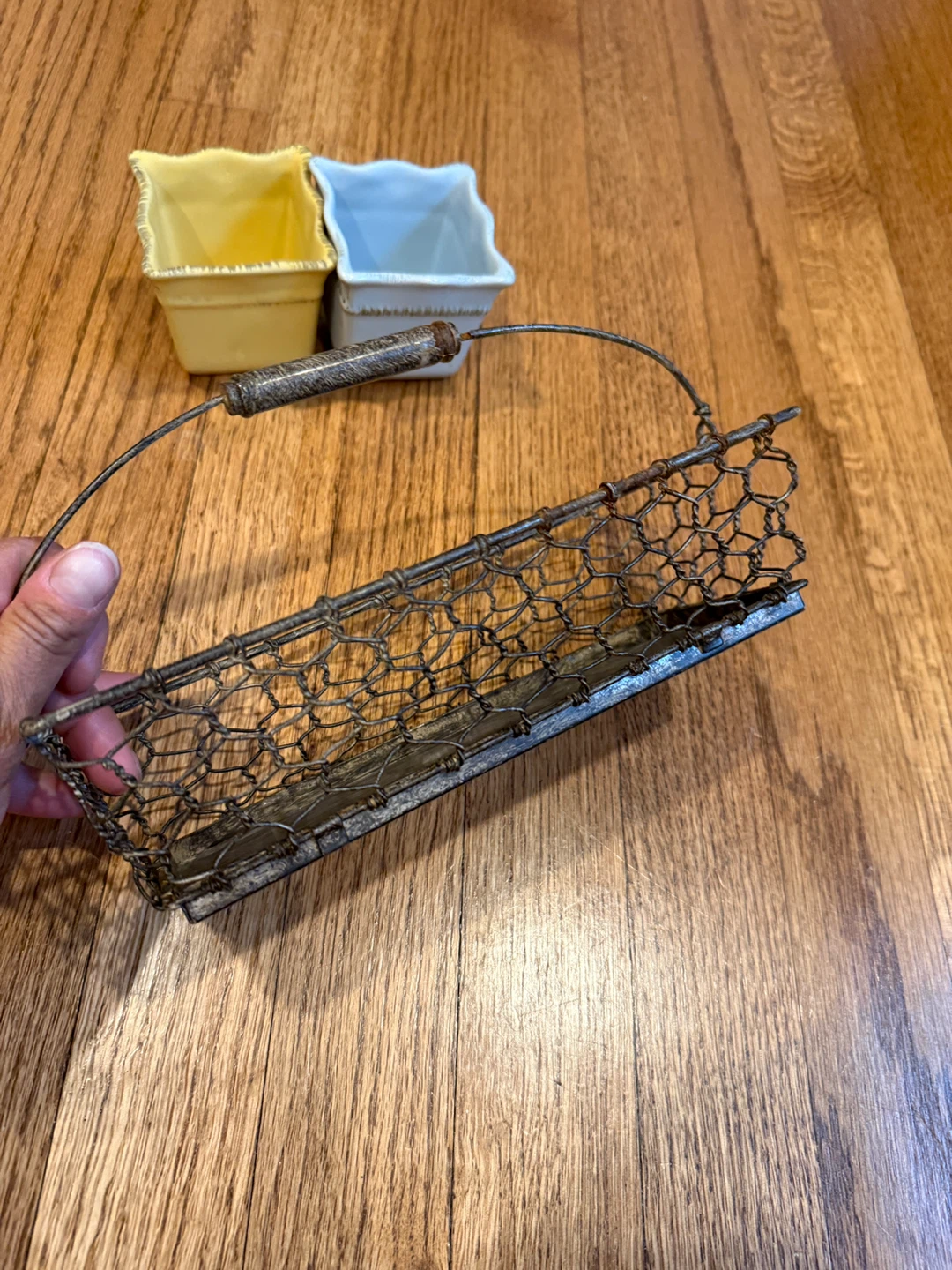 Partylite Wire Basket with 2 Ceramic Planters - photo 3