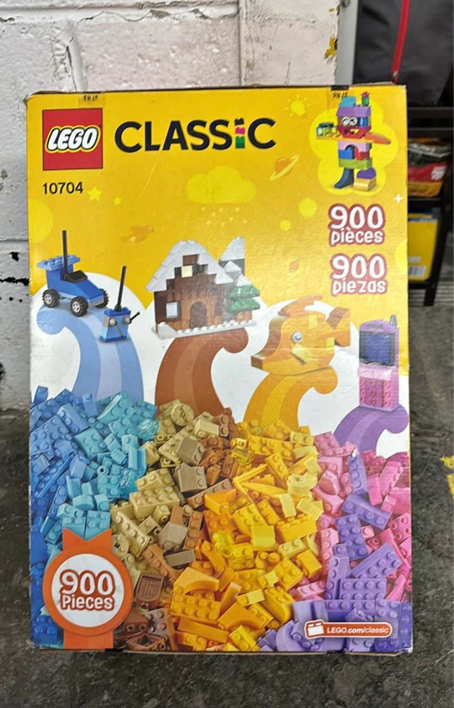 LEGO Classic 10704 Building Blocks Set