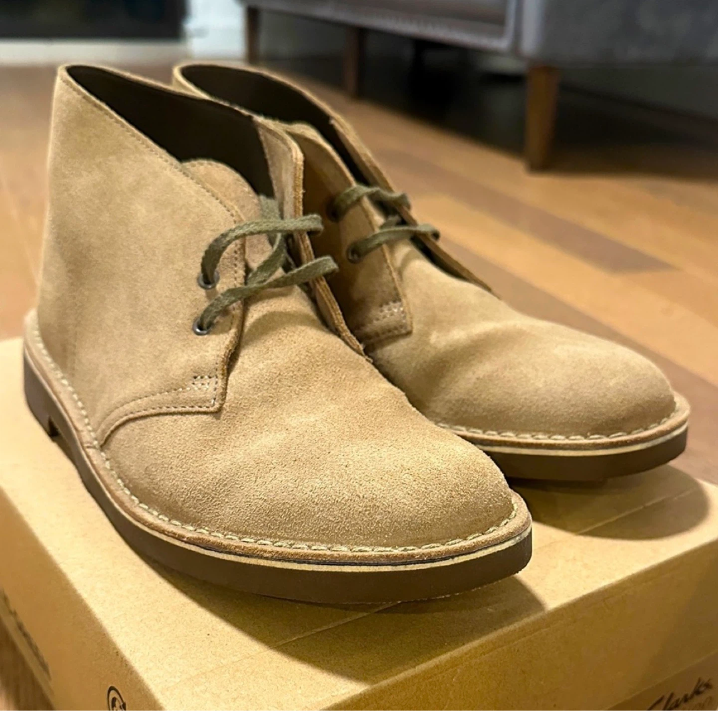 Clarks Men's Chukka Boots Bushacre 2 Taupe Never Worn