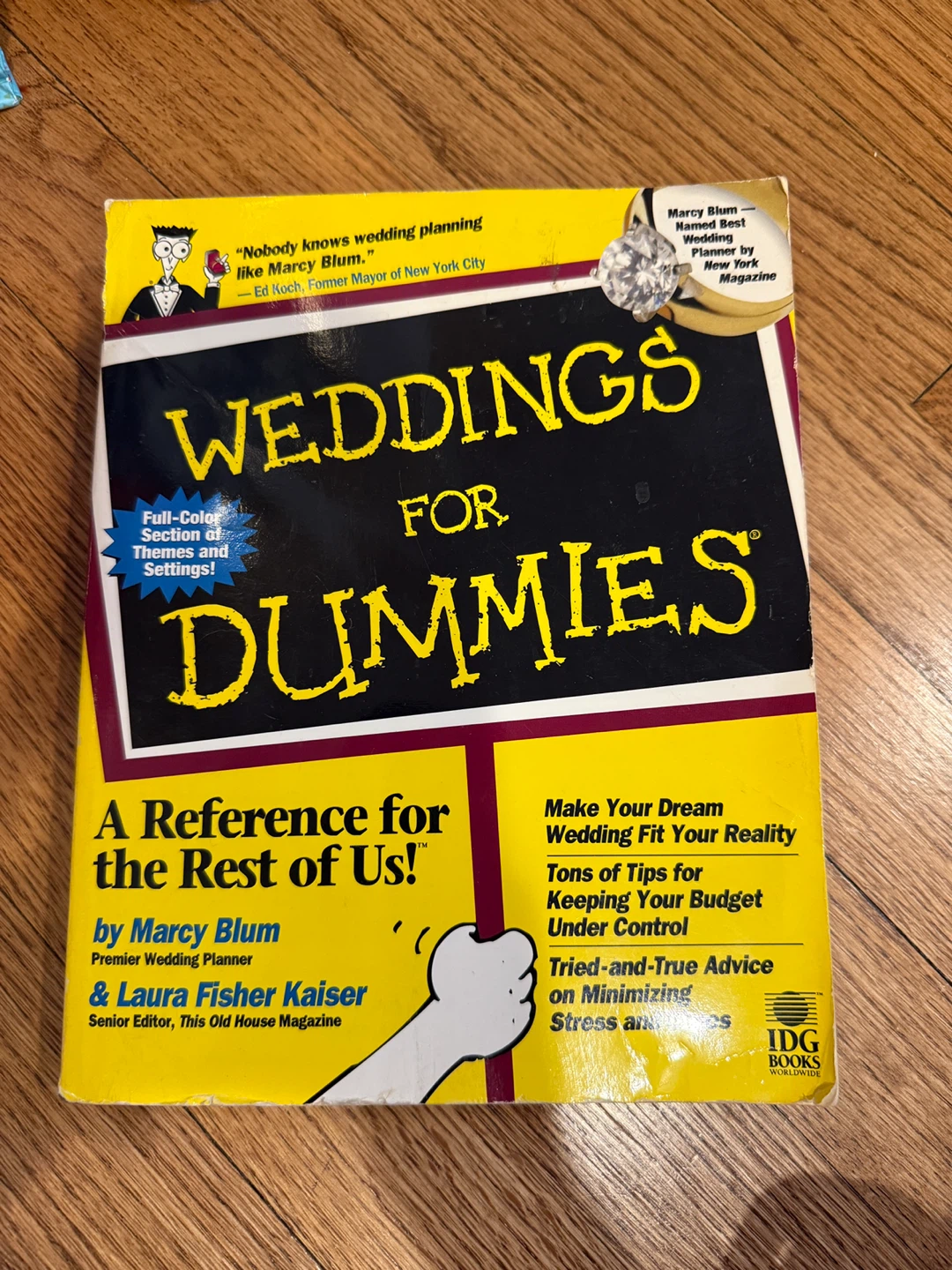 Weddings for Dummies Book ⚽