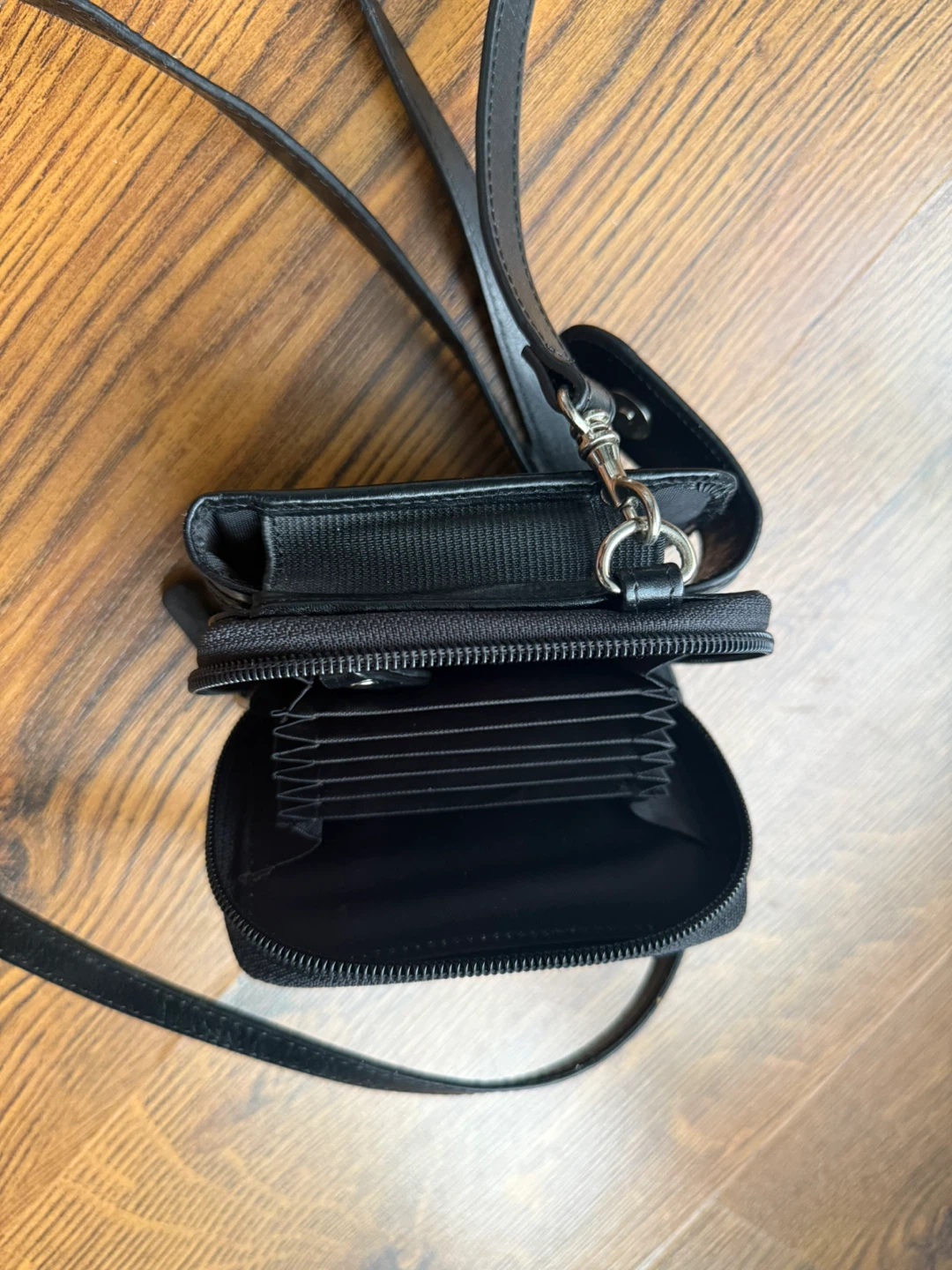 Black Danier Leather Wallet with Strap - photo 3