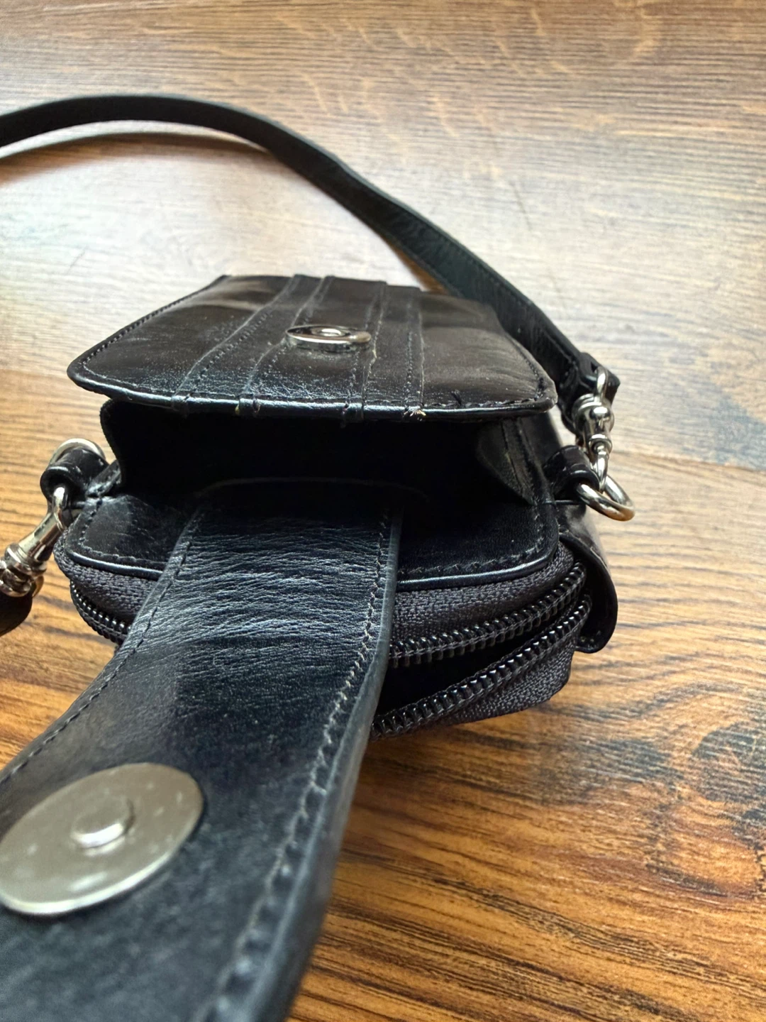 Black Danier Leather Wallet with Strap - photo 4
