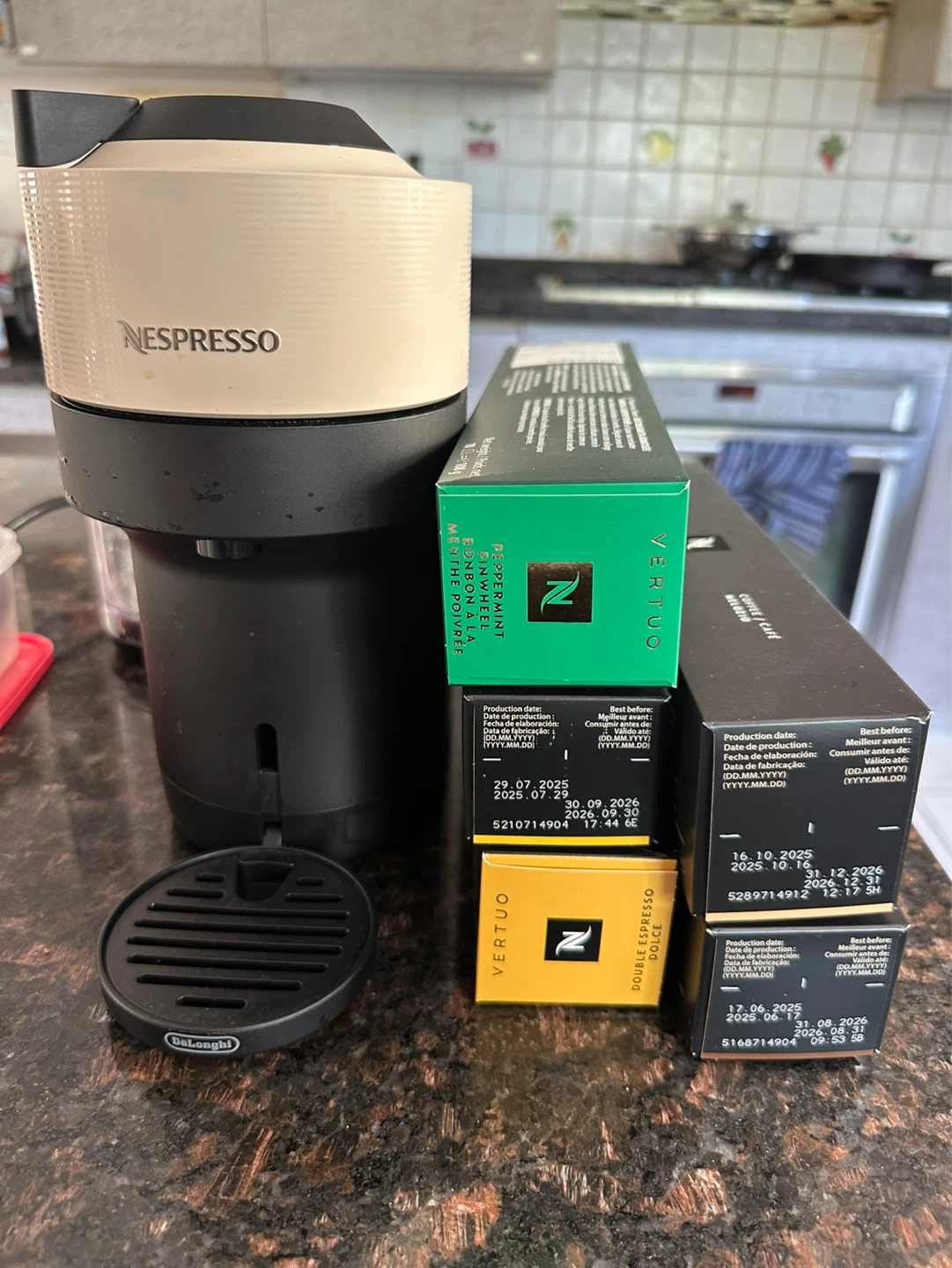 Nespresso Virto Pop with pods - photo 2