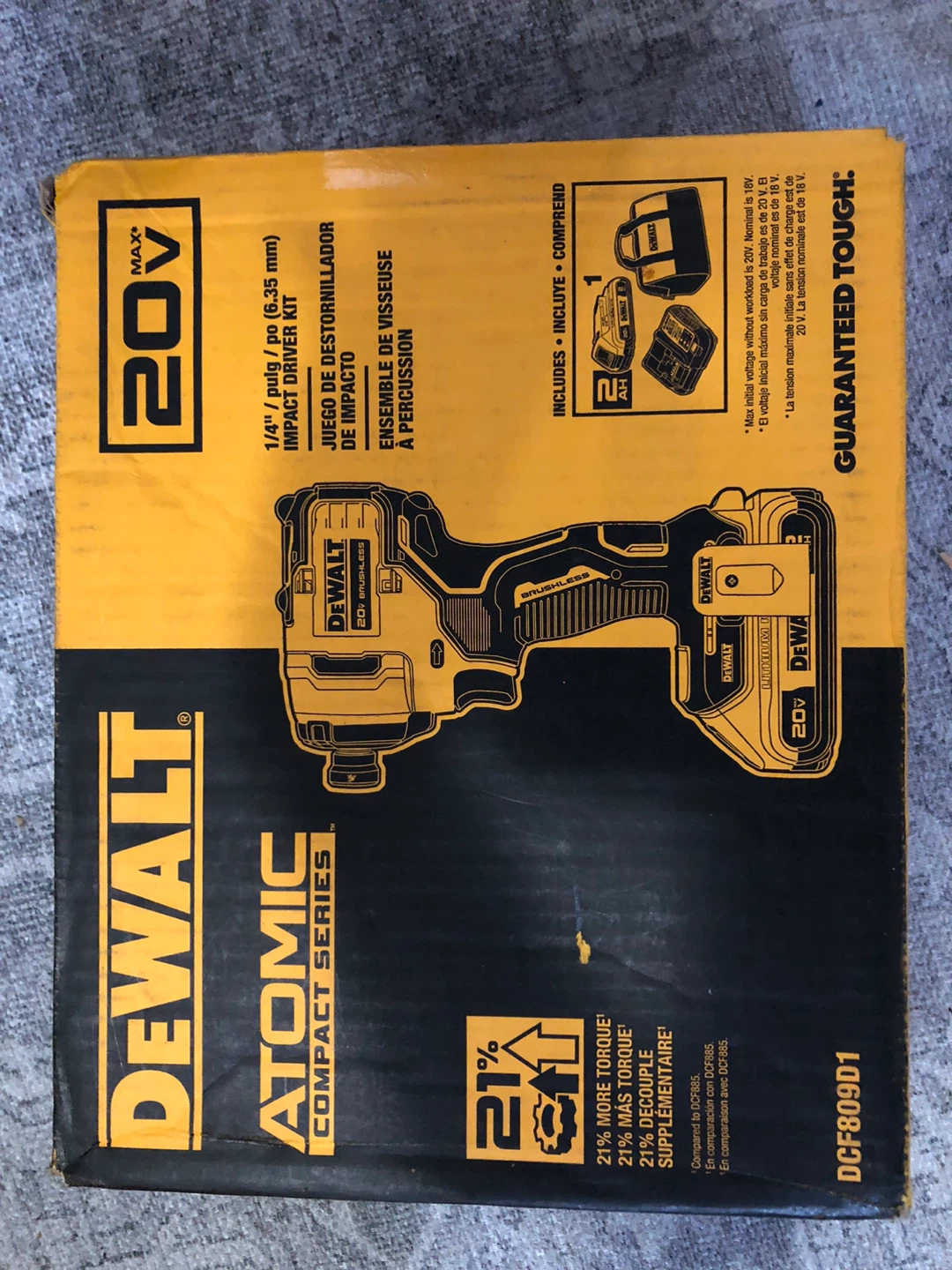 DeWalt Atomic 20V MAX Brushless Impact Driver Kit - photo 5