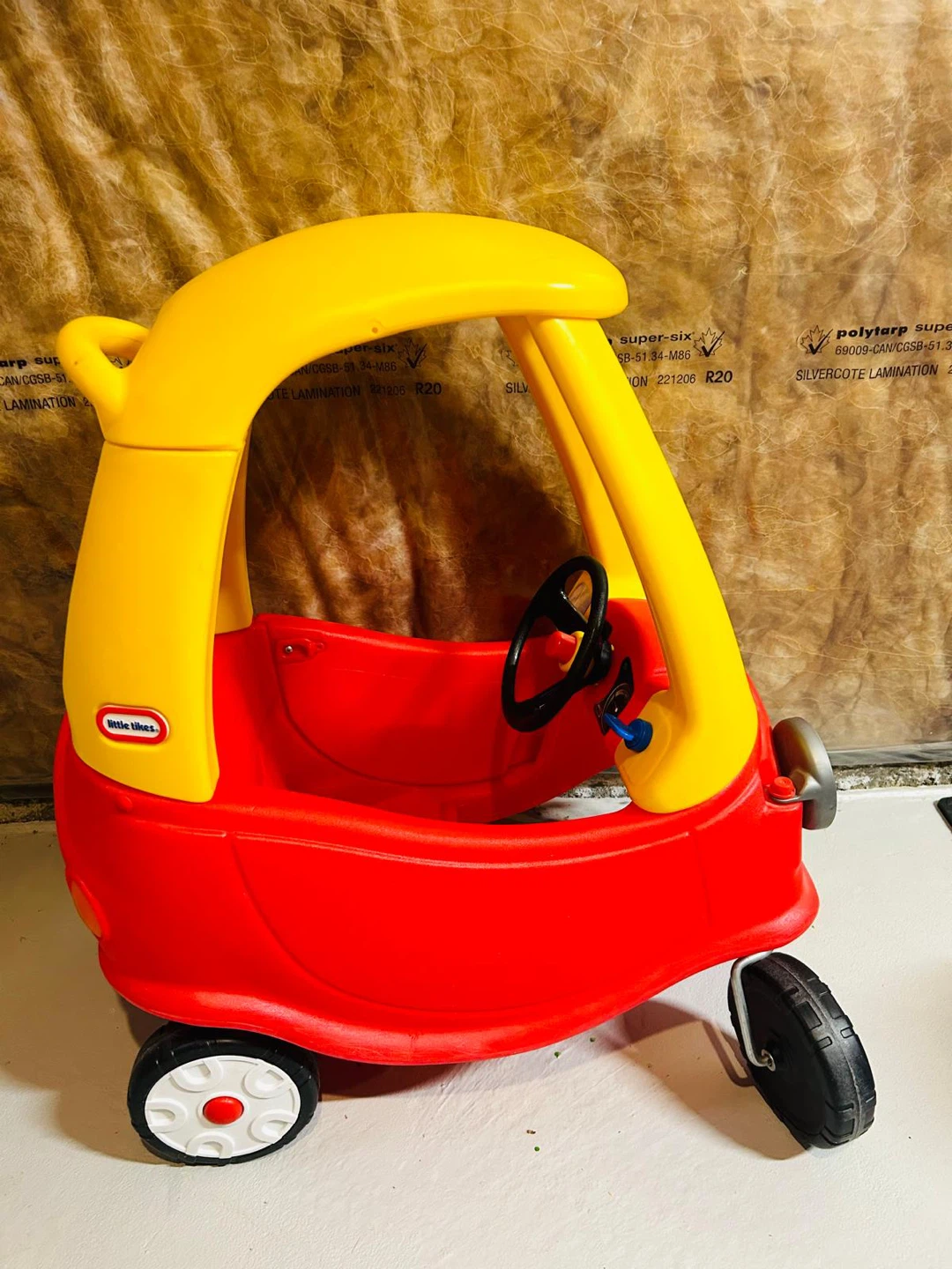 Little Tikes Cozy Coupe Ride-On Car – Excellent Condition - photo 3