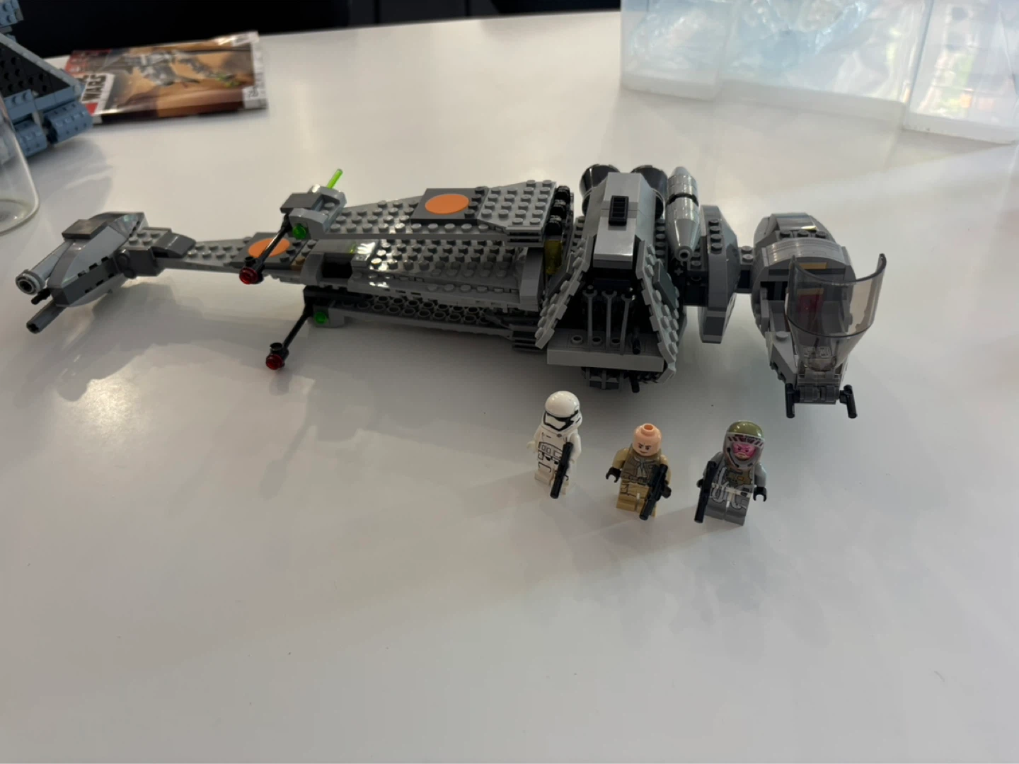 LEGO Star Wars 75050 B-Wing Starfighter - photo 2