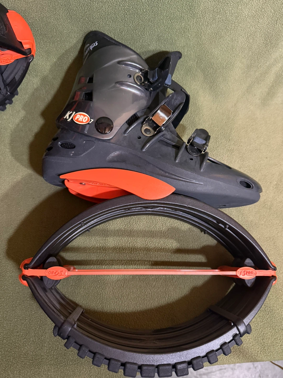 KJ Pro 7 Kangoo Jumps - photo 3