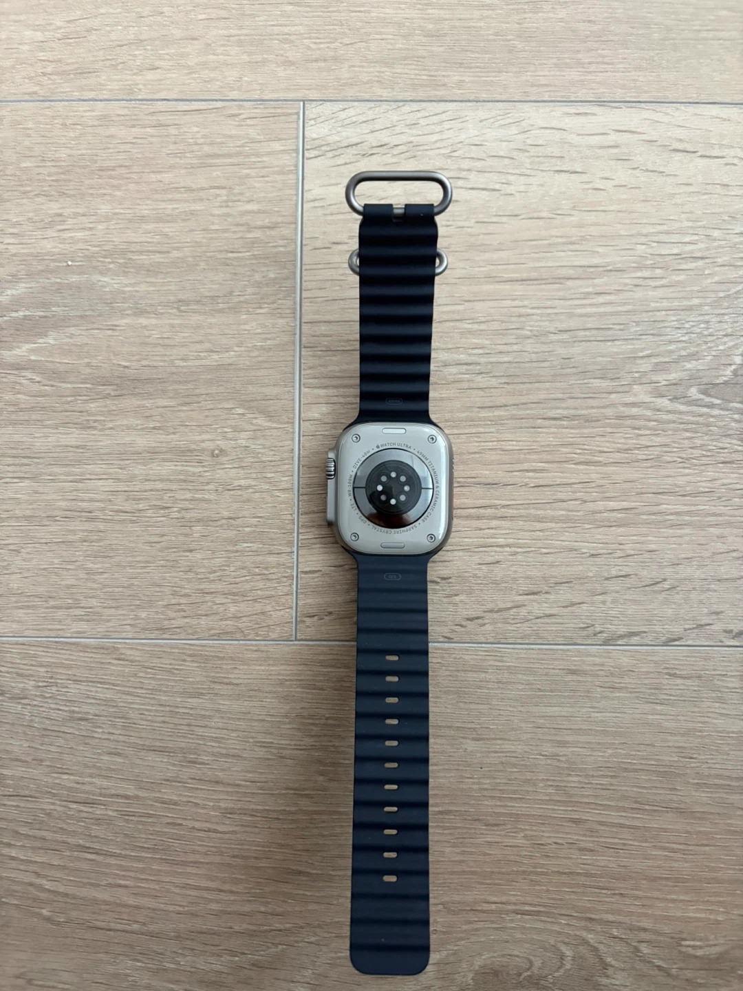 Apple Watch Ultra (Gen 2) - photo 2