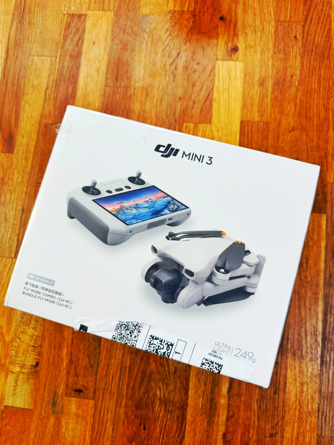 Bnew Sealed Dji mini 3 Fly more combo