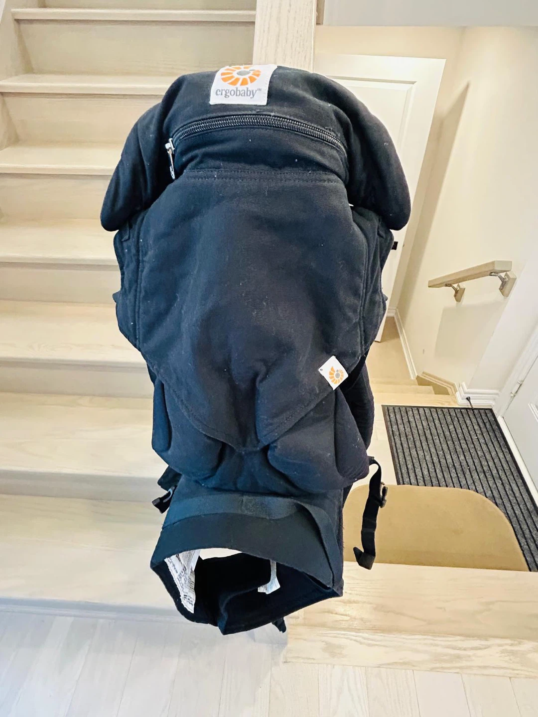 Ergobaby Baby Carrier – Excellent Condition
