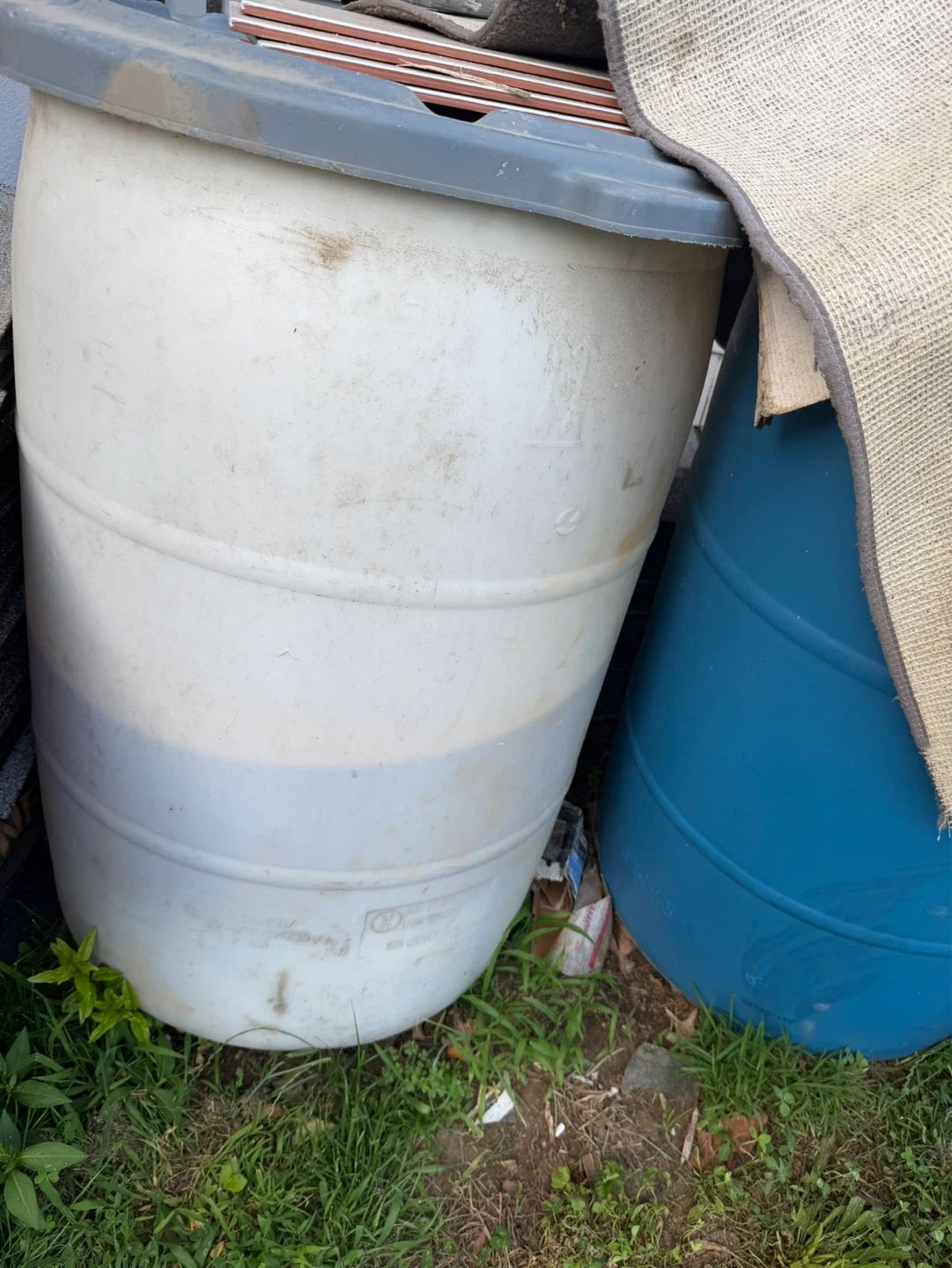 Plastic Barrel diesel oil - photo 2