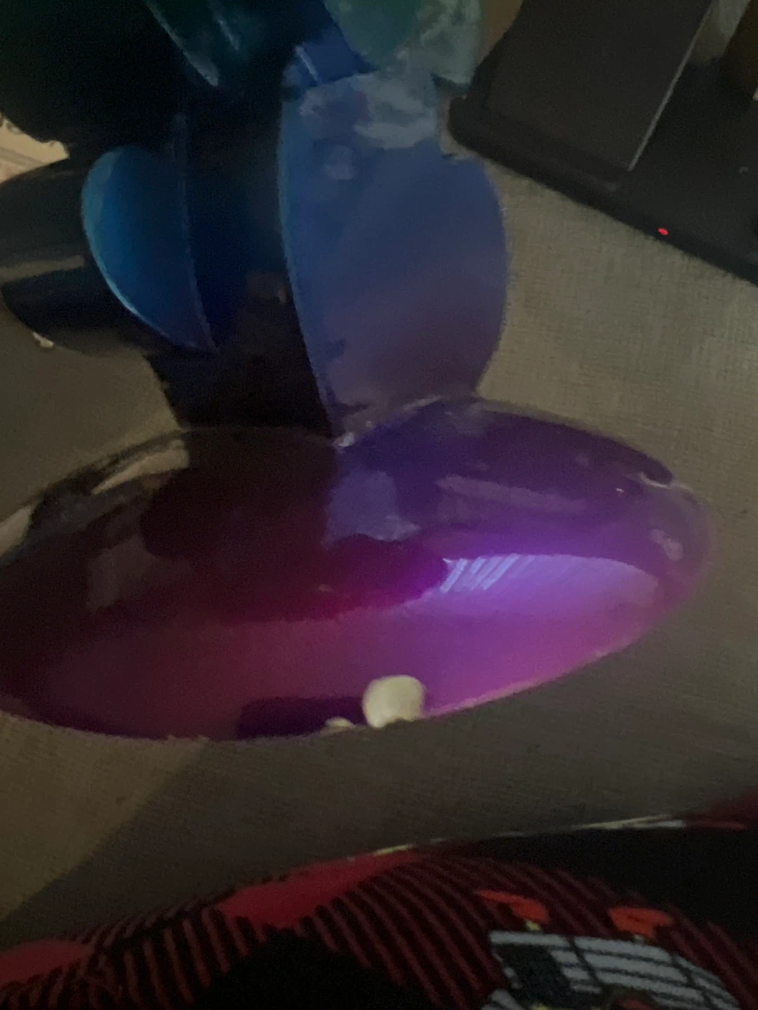 Bath & Body Works Rainbow Heart Candle Holder - photo 4