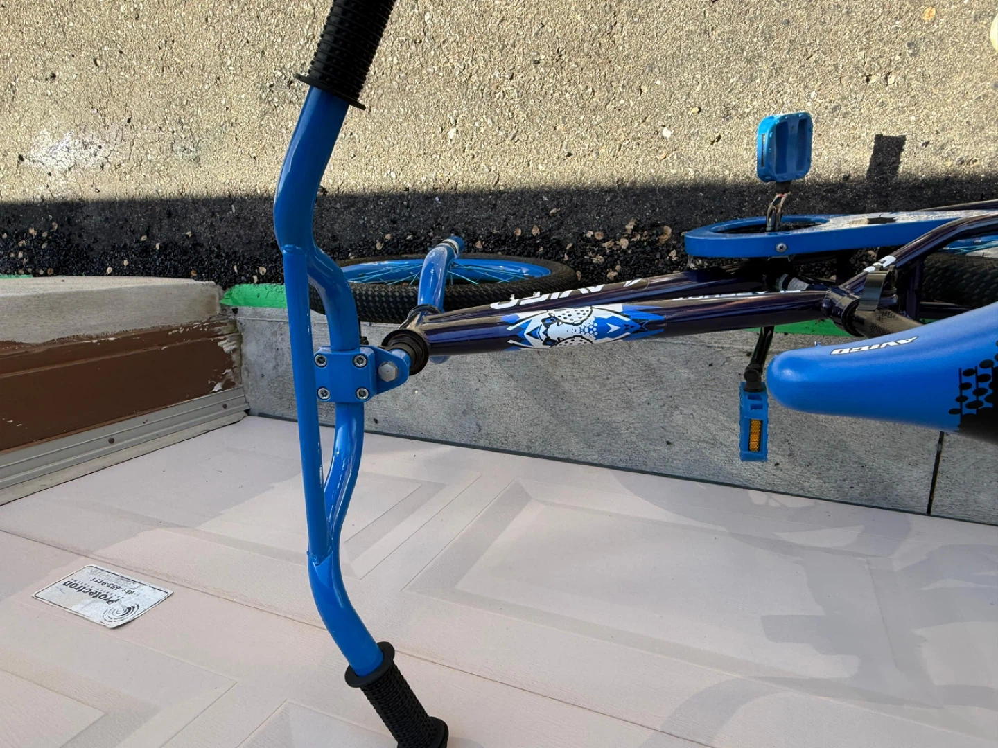 Avigo Slapshot BMX Bike 16’’ wheel - photo 2