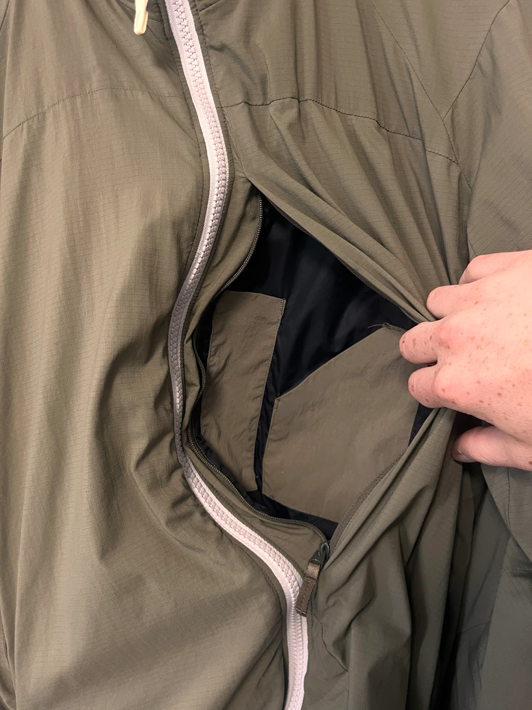 2012 Arc’teryx LEAF Atom Large - photo 4