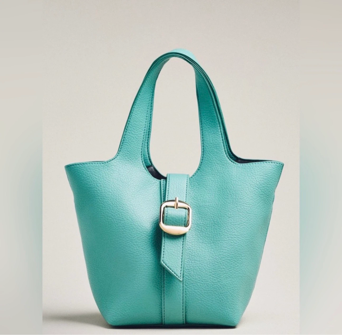 Anthropologie Teal Bucket Bag ⚽