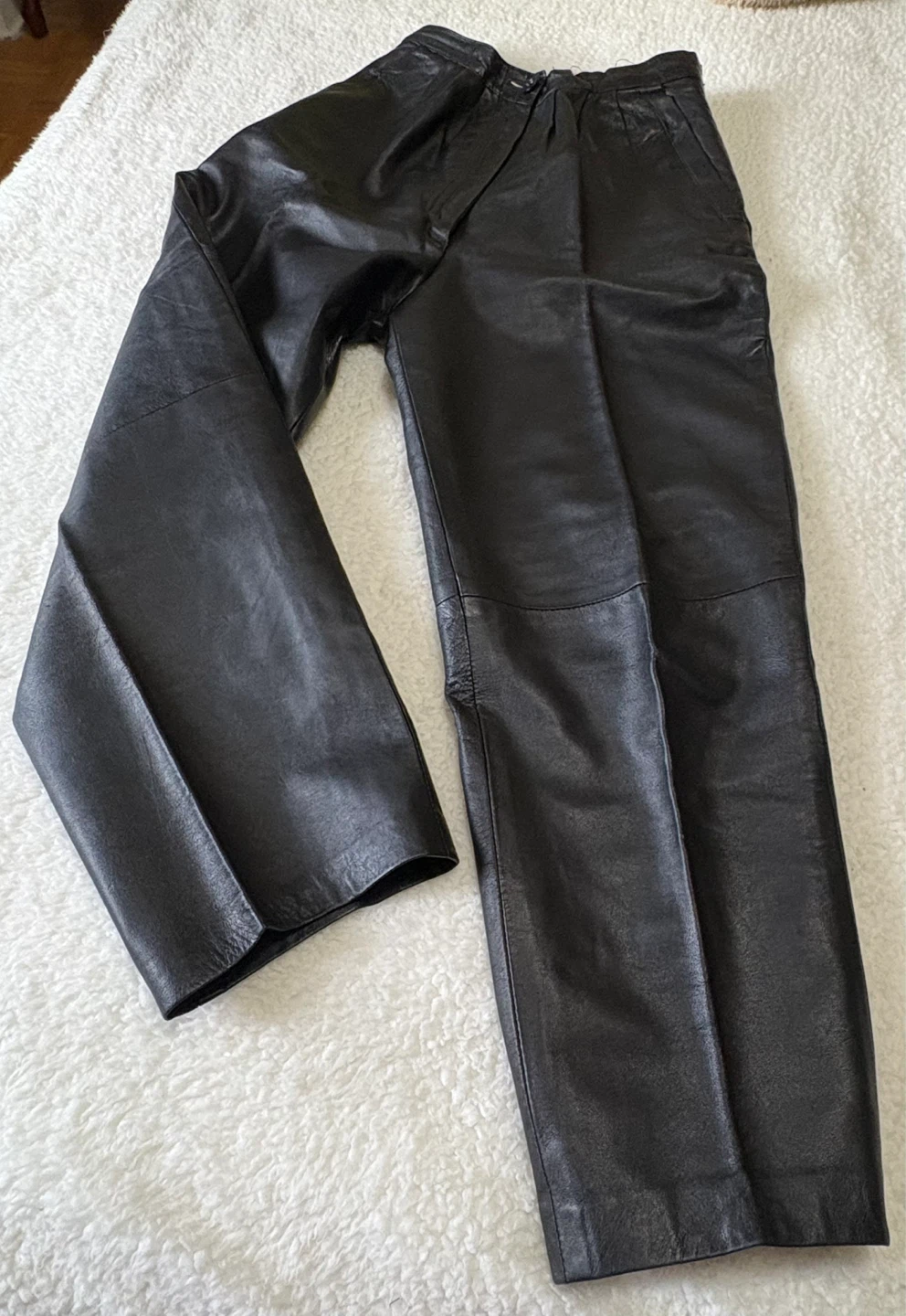 Vintage Black Pleated Leather Trousers. ⚽️ - photo 2