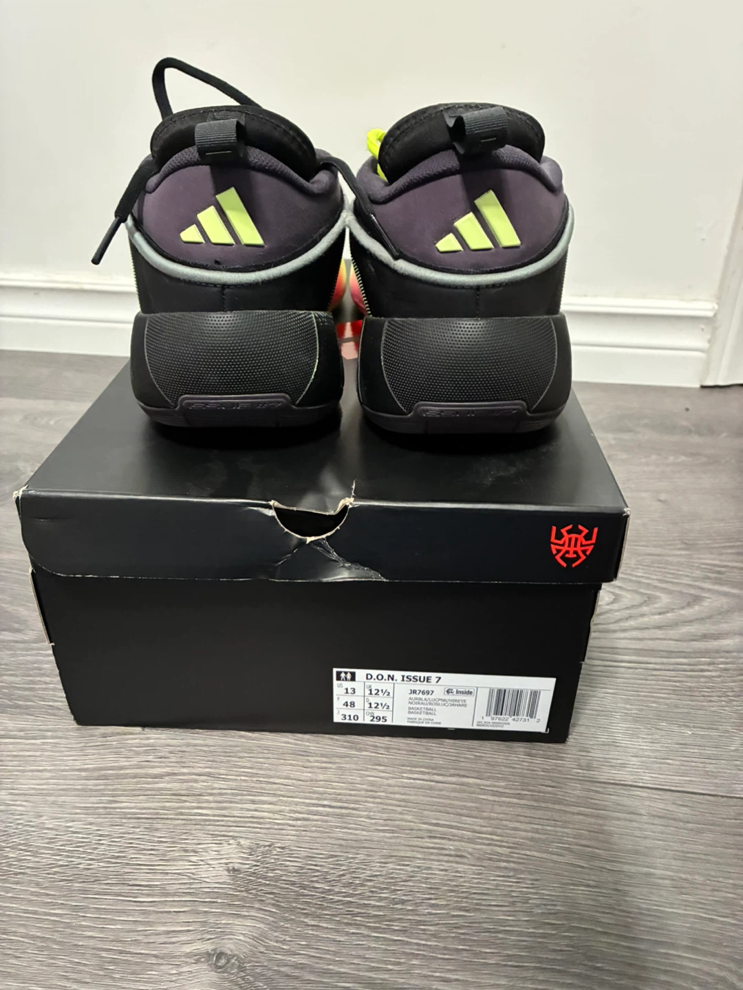 Adidas D.O.N. Issue #7 Basketball Shoes Size 13