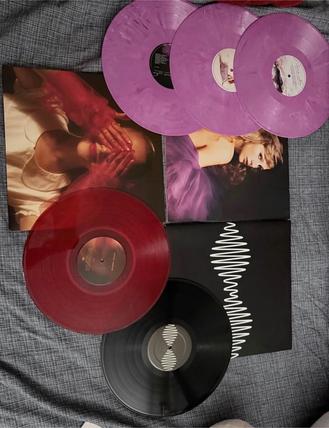 Arctic Monkeys and Ariana Grande Vinyl Records - photo 3