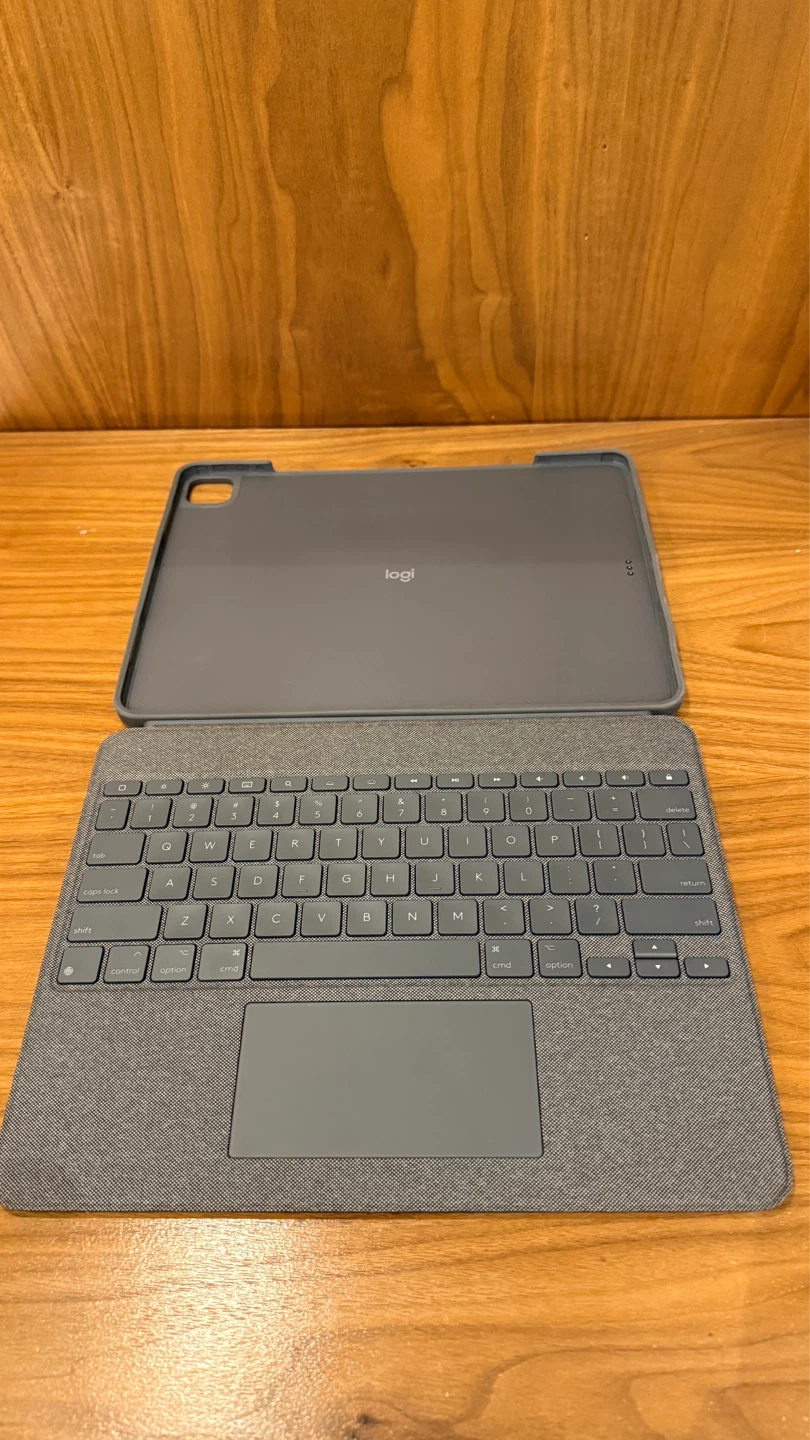 Logitech Combo Touch Keyboard Case for iPad Pro 12.9-inch - photo 2