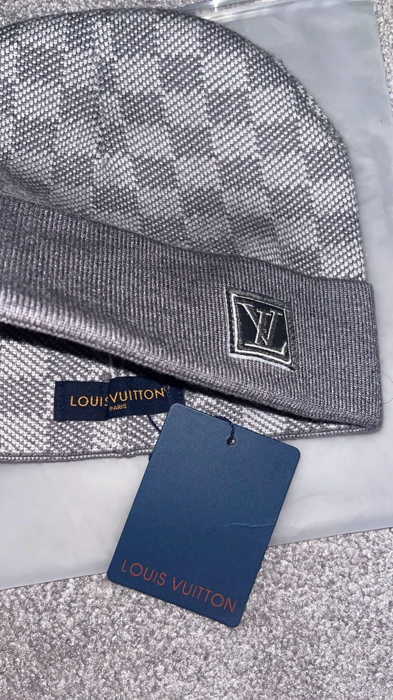LV GREY BEANIE - photo 3