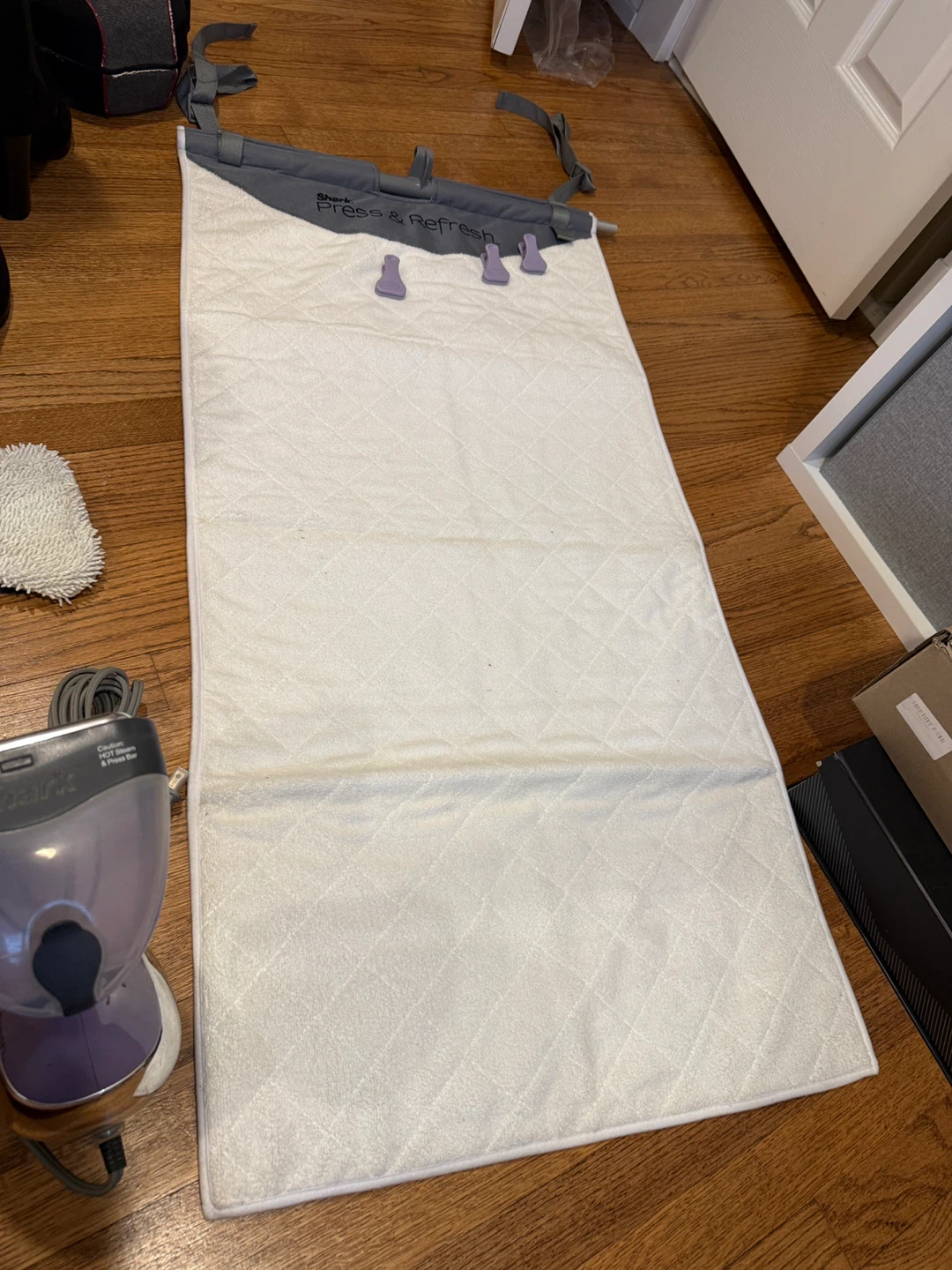 Shark Press & Refresh Garment Steamer - photo 5