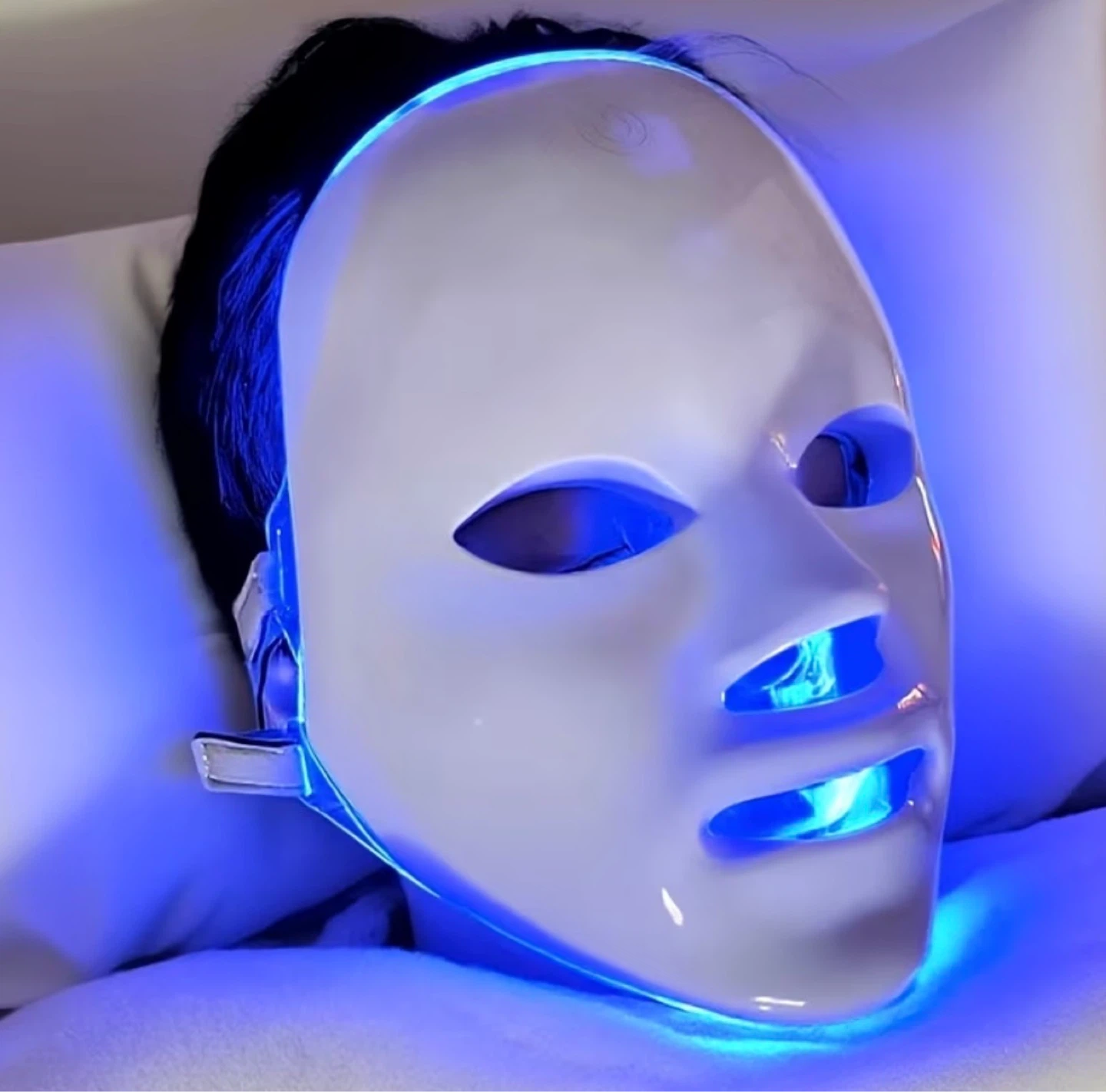 7 in 1 light therapy Facial LED Mask (BRAND NEW IN BOX)