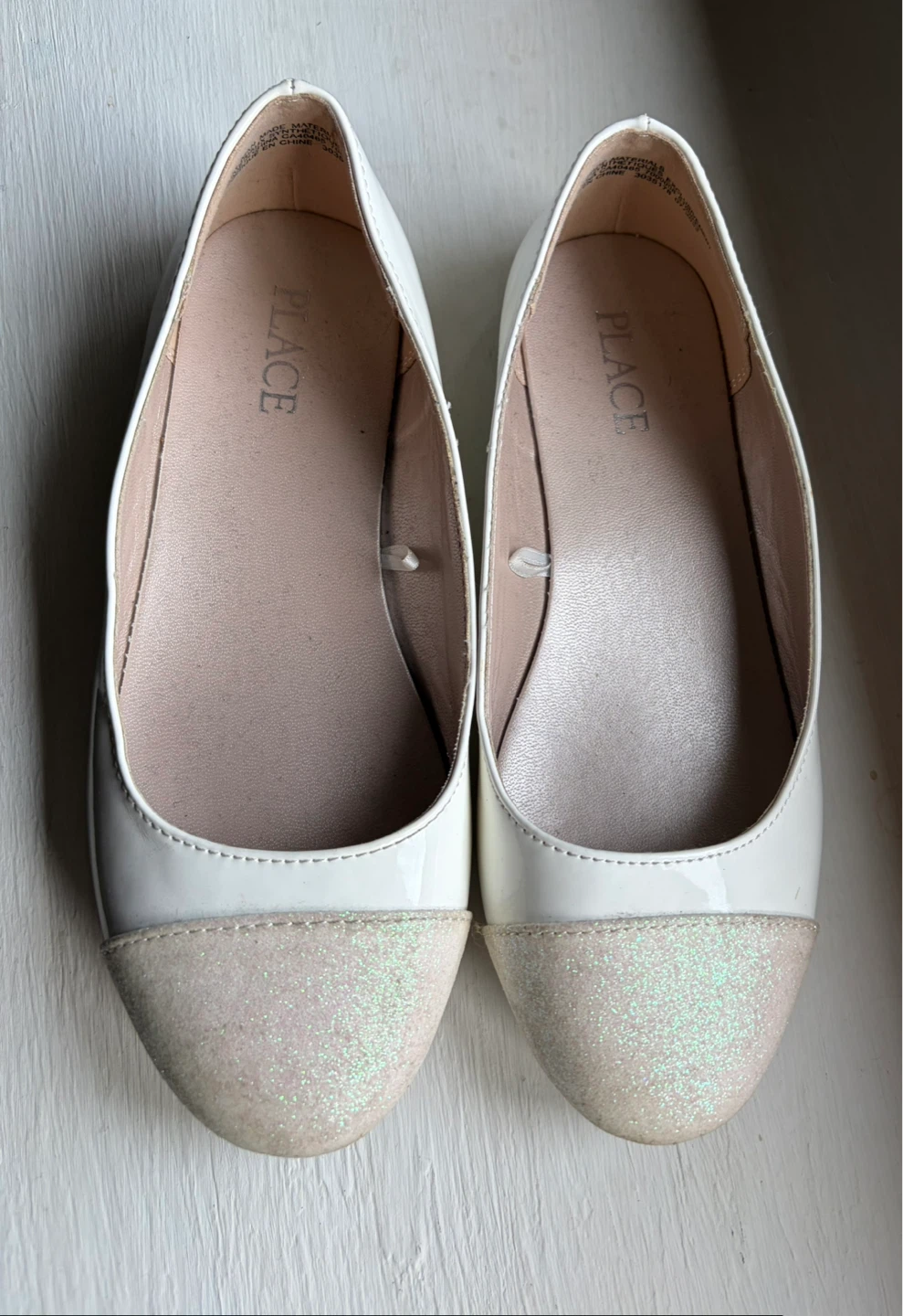 The Children's Place White Glitter Cap Toe Flats Size 1