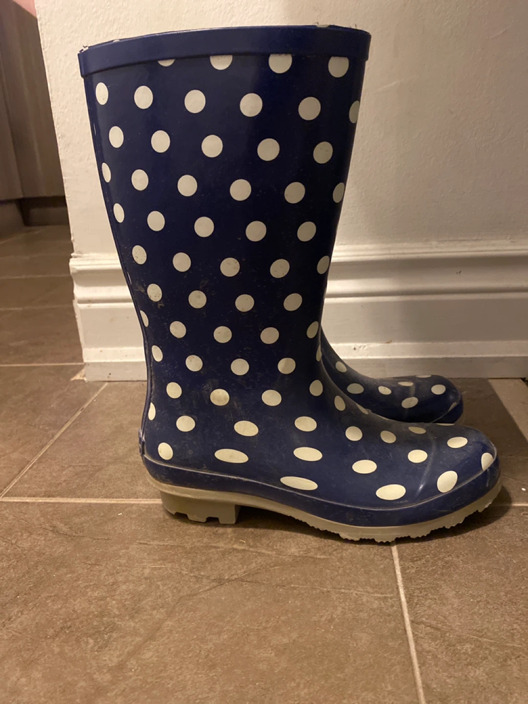 Outbound Women's Polka Dot Rain Boots Size 8