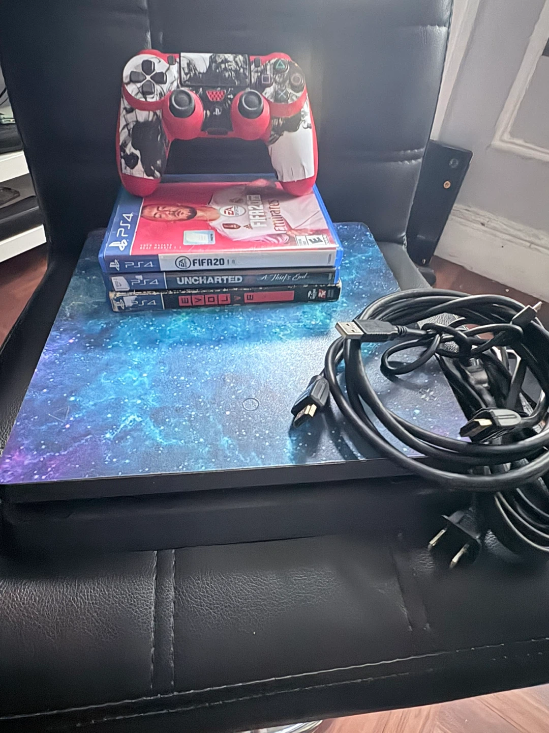 PlayStation 4 Console Bundle with Controller and Games - photo 2