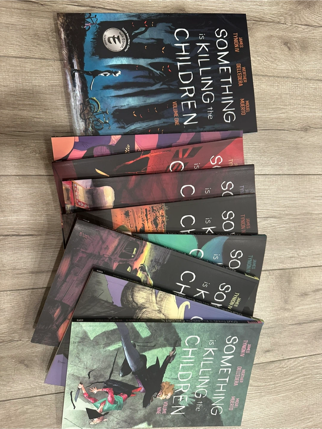 Something is Killing the Children Graphic Novels Volumes 1-9