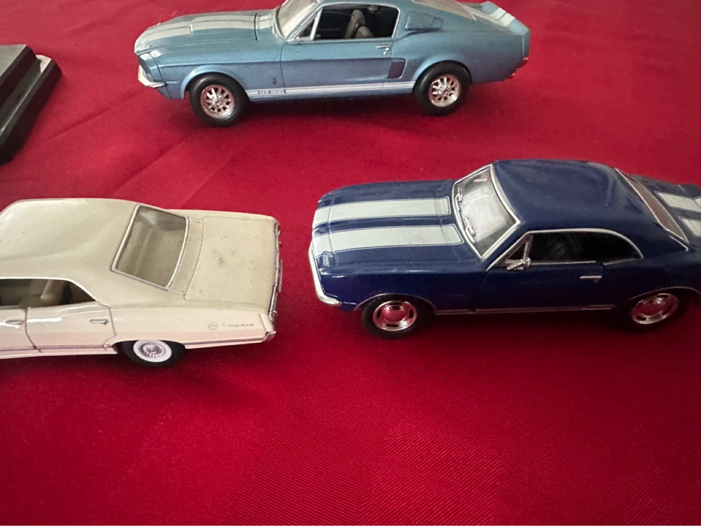 Diecast Model Cars. All for $30  1/24 rg scale and smaller 2. - photo 5
