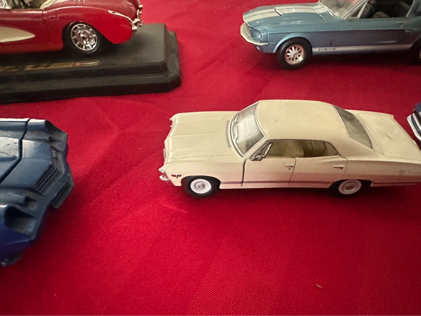 Diecast Model Cars. All for $30. 1/24 rg scale and smaller 2. - photo 5