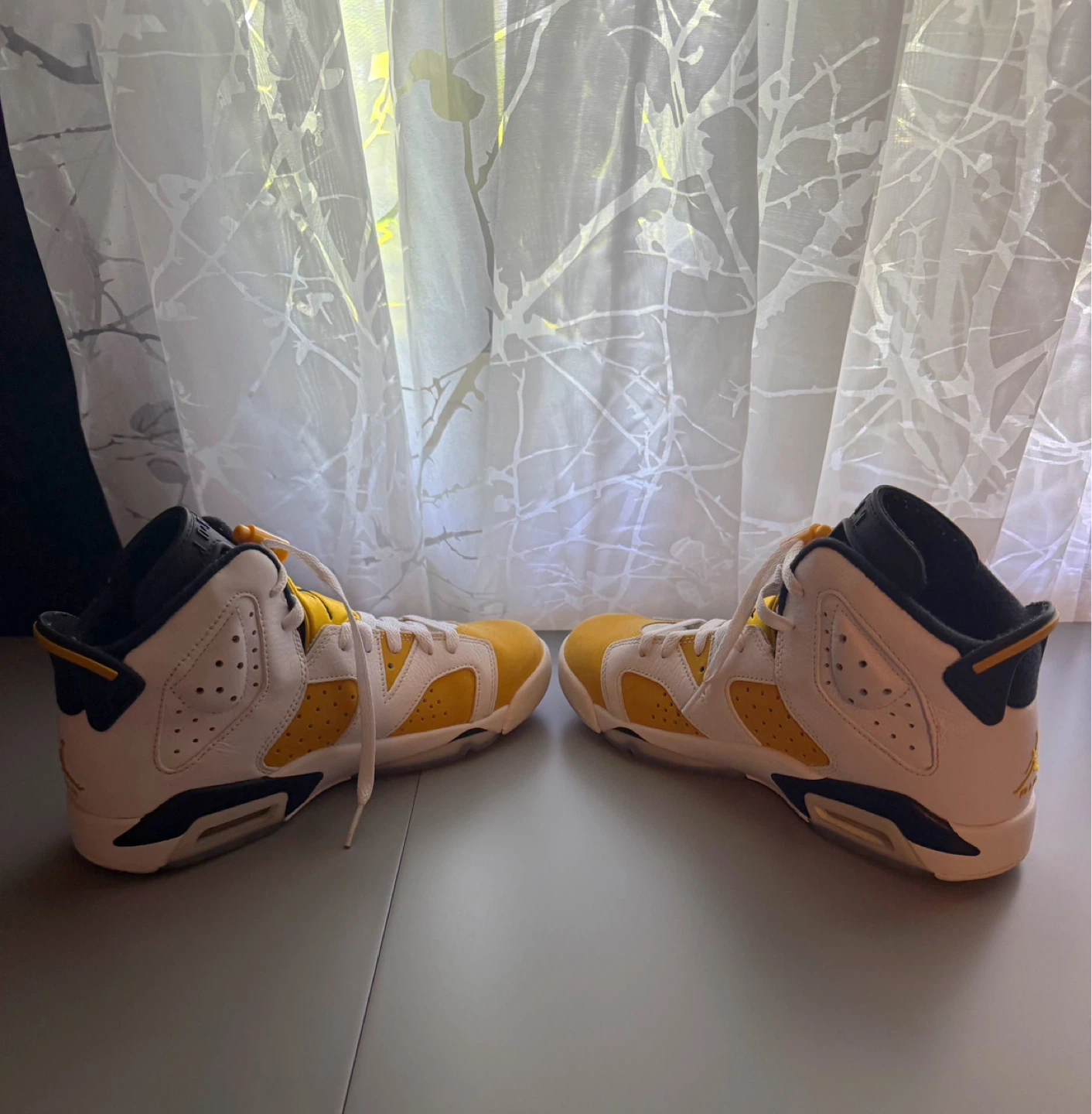 Air Jordan 6 Retro Sneakers - photo 3