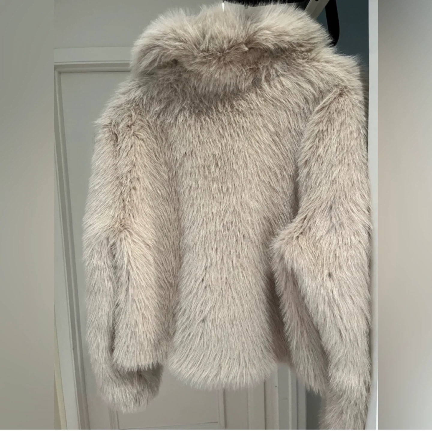 ZARA Faux Fur Jacket ⚽ - photo 4