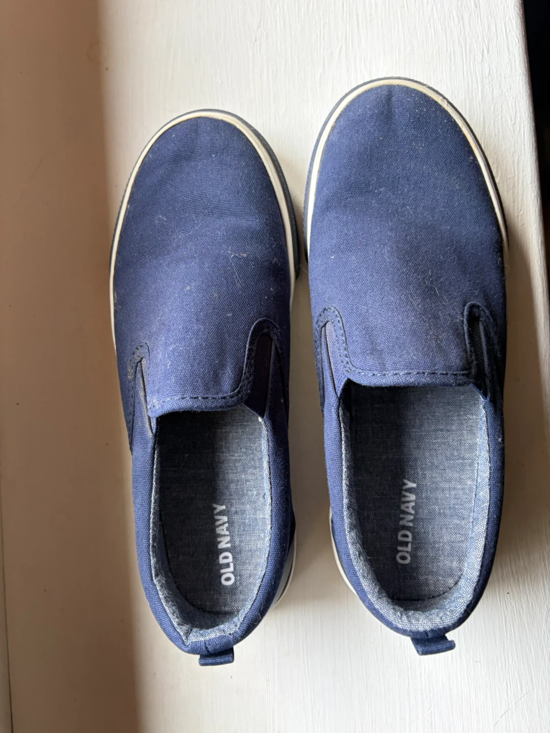 Old Navy Blue Slip-On Shoes Size 3 - photo 2