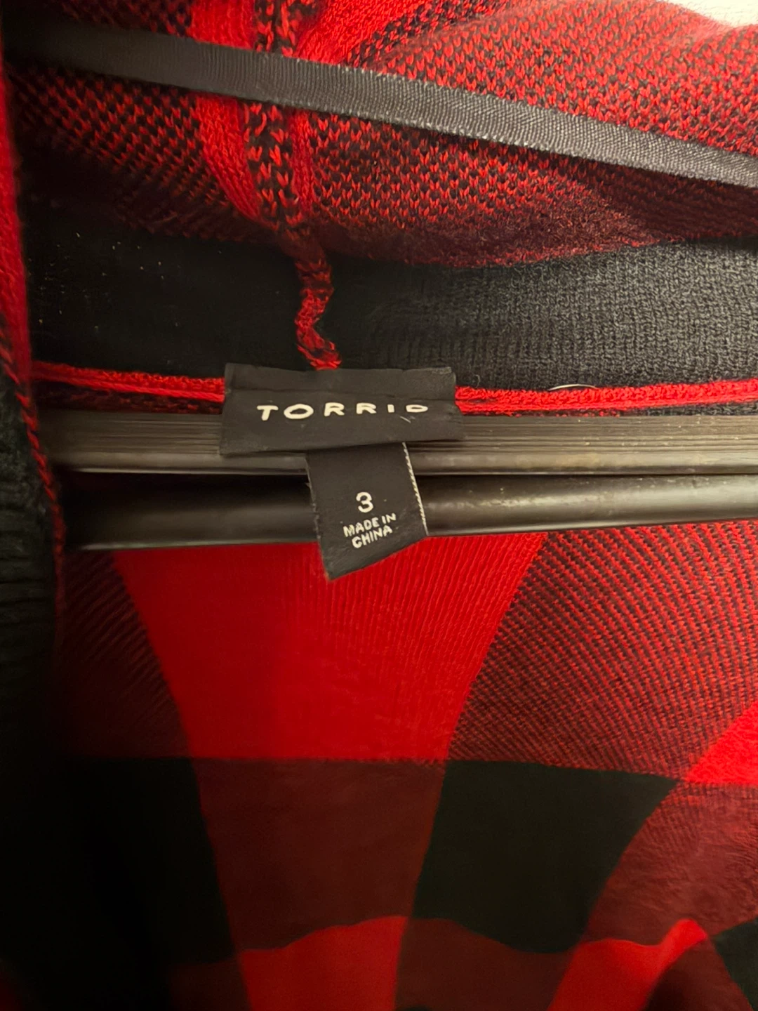 Torrid Red Black Buffalo Plaid Hooded Cardigan Size 3 - photo 2