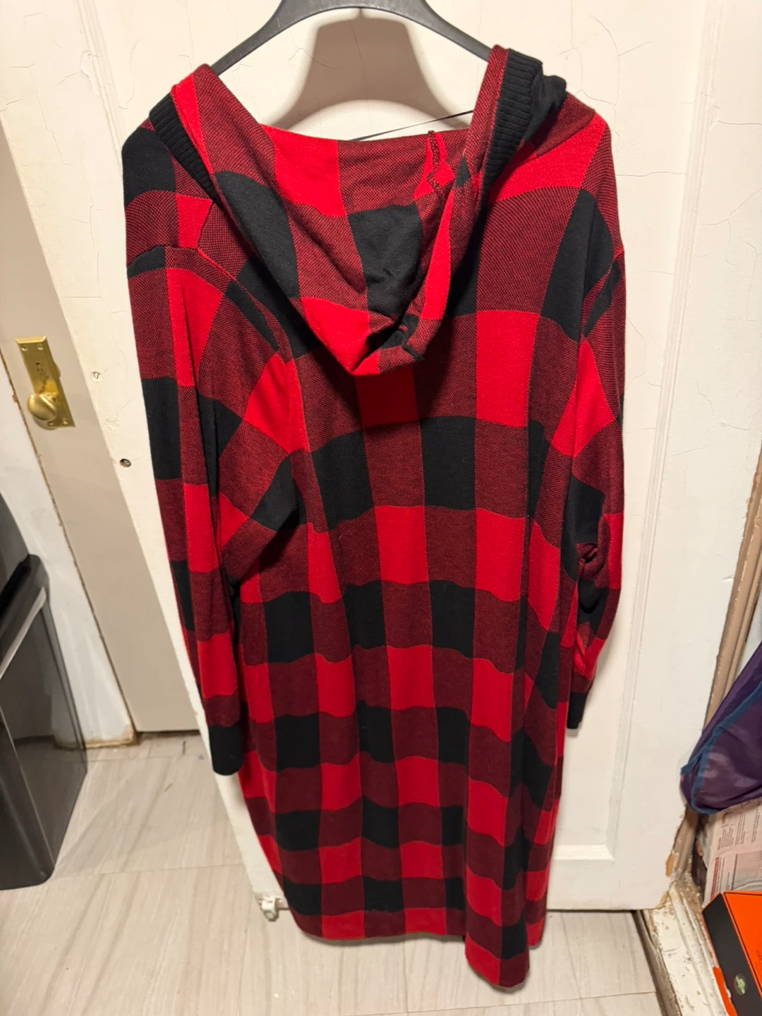 Torrid Red Black Buffalo Plaid Hooded Cardigan Size 3 - photo 3
