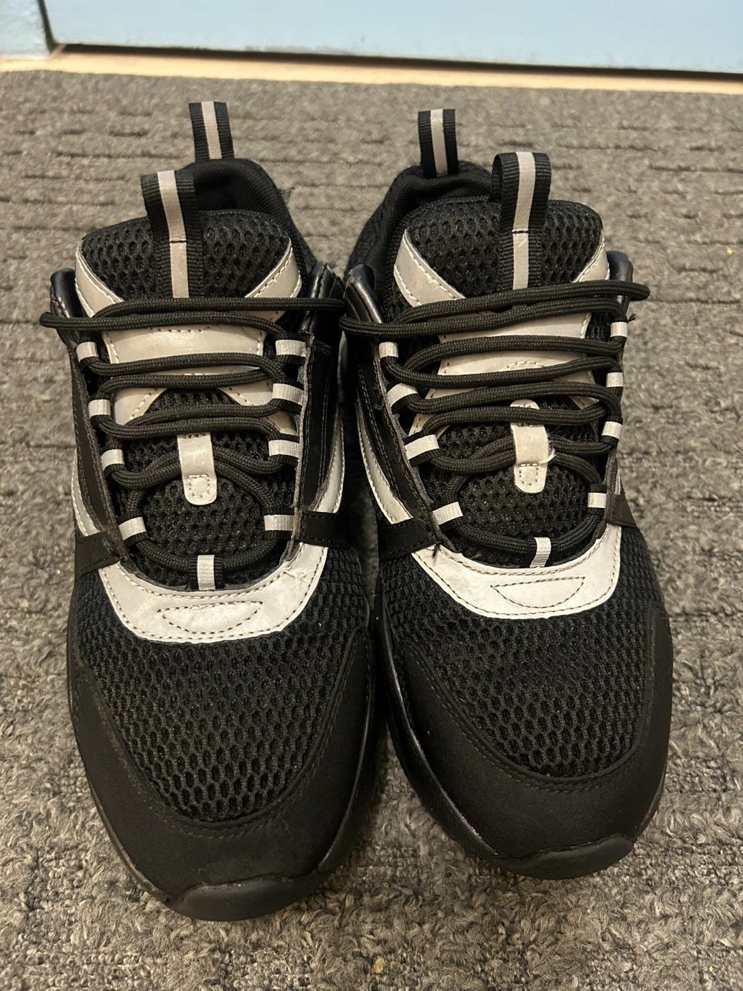 DIOR B22 Sneakers