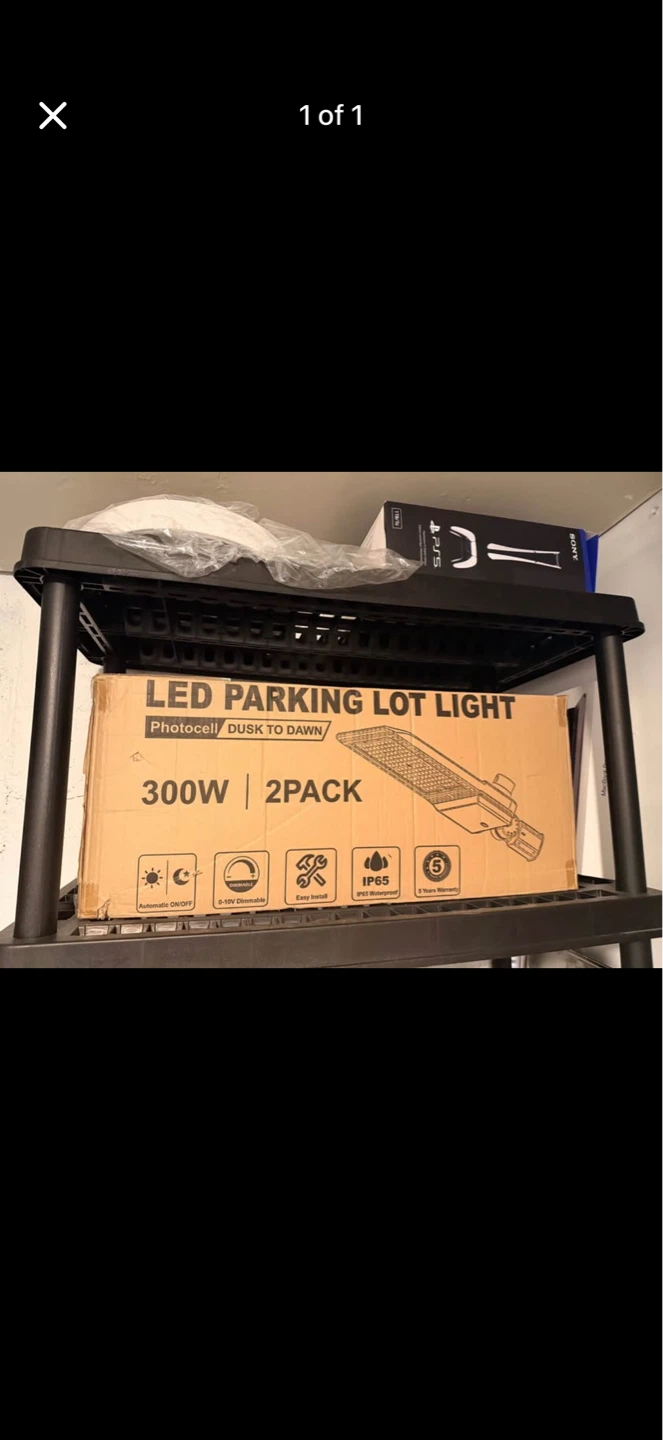 300W LED Parking Lot Light 2Pack - Dusk to Dawn