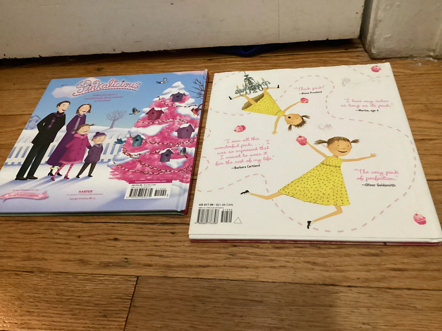 ⚽️Pinkalicious & Merry Pinkmas! Children's Books (Set of 2) - photo 2