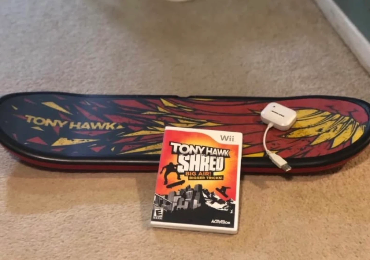 Wii game - Tony Hawk Shred Skateboard - photo 2
