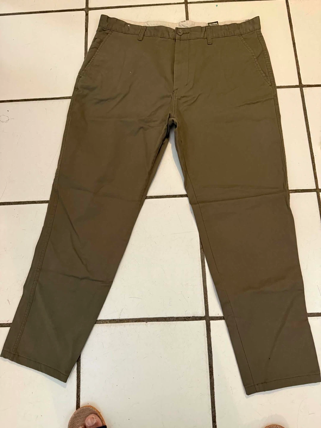 Dockers Chinos - Khaki and Navy