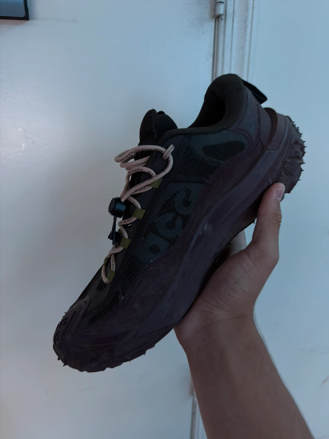 Nike ACG Lowcate GORE-TEX Trail Shoes