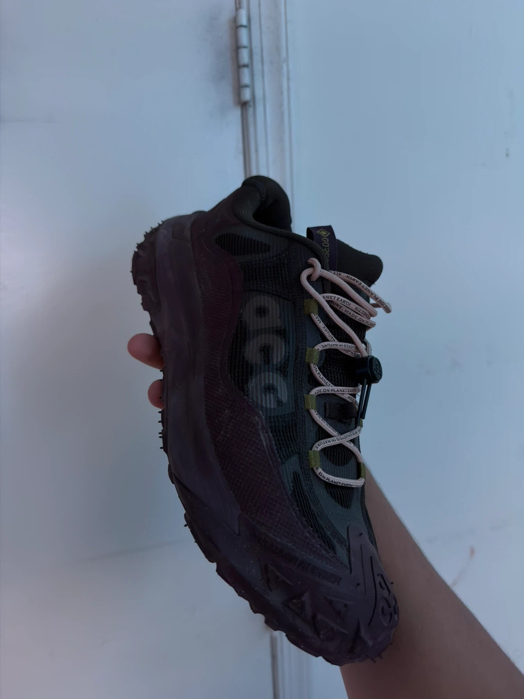 Nike ACG Lowcate GORE-TEX Trail Shoes - photo 3