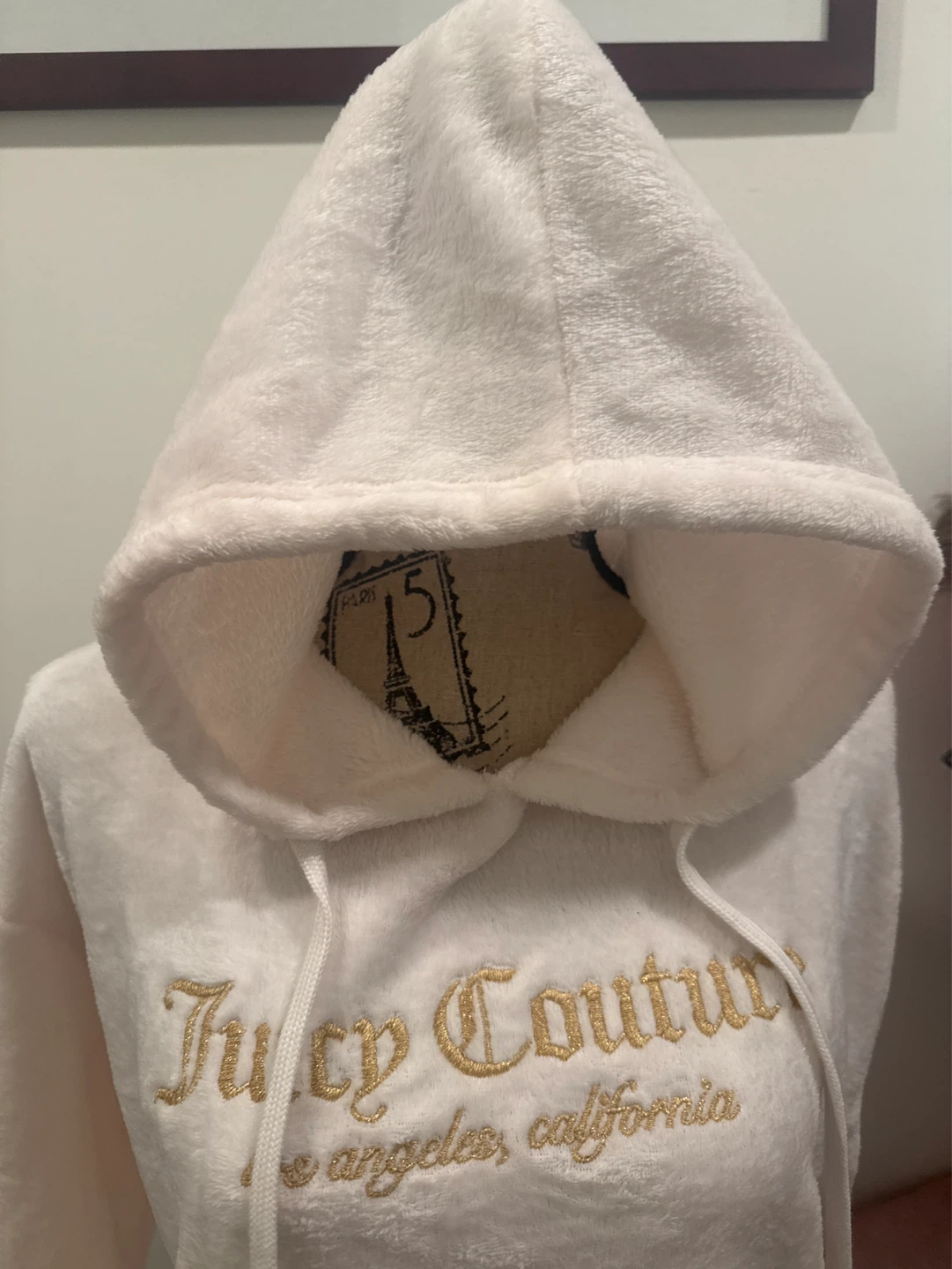 Juicy Couture plush hoody with draw strings New with tag. - photo 4