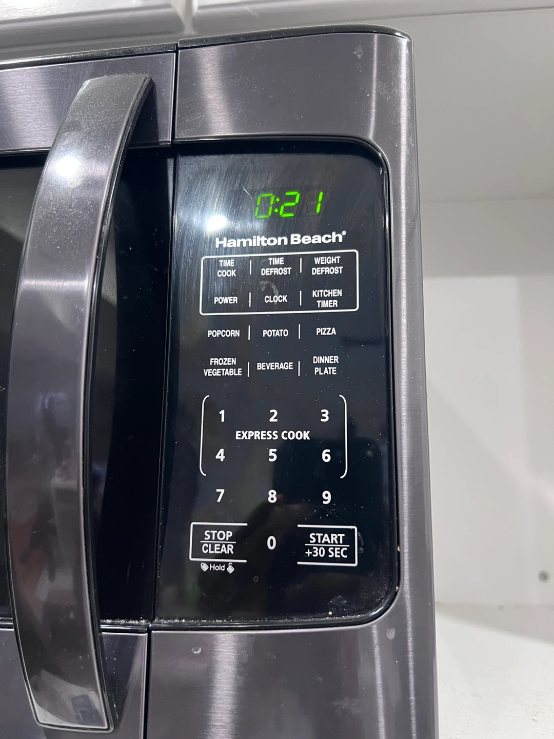 Hamilton Beach Microwave Oven - photo 4
