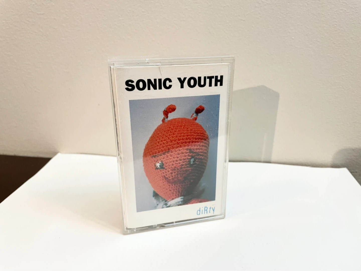 Sonic Youth , faith no more and Jane’s addiction cassettes .